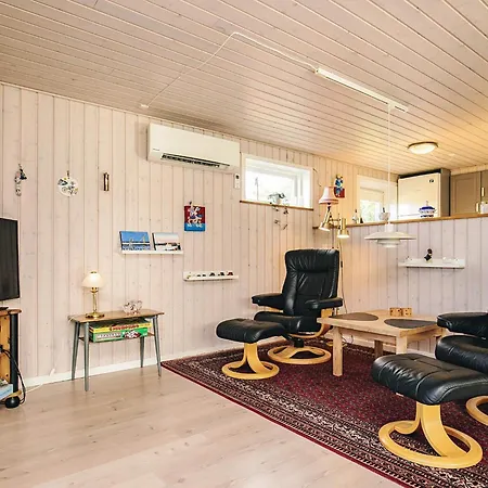 Semesterbostad 4 Star In